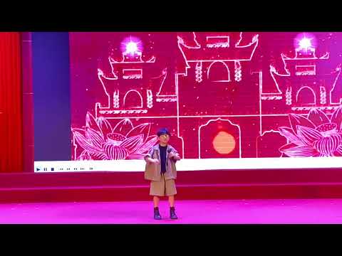 Tiết mục của em Nguyễn Hoàng Trung Kiên, lớp 3A1 trường Tiểu học Nguyễn Thượng Hiền trong Hội thi “Thiếu nhi tuyên truyền, kể chuyện sách báo năm 2024”