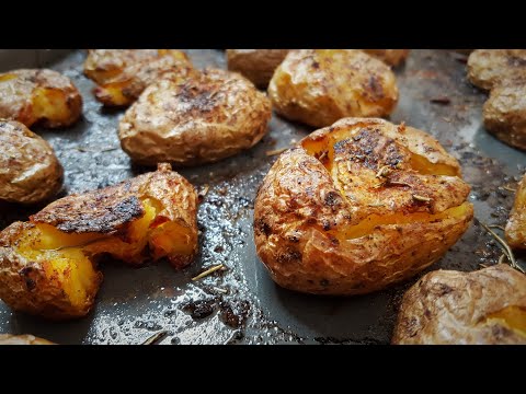 Βίντεο: Βρασμένες πατάτες με φωτογραφίες βήμα προς βήμα