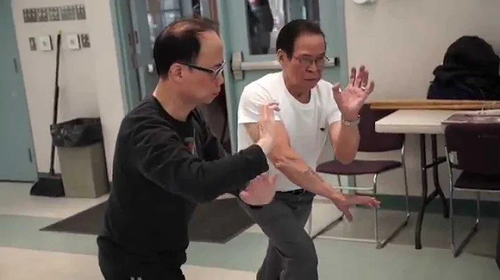 Chiu Wai Teaching At The Senior Citizens Center May 2015
