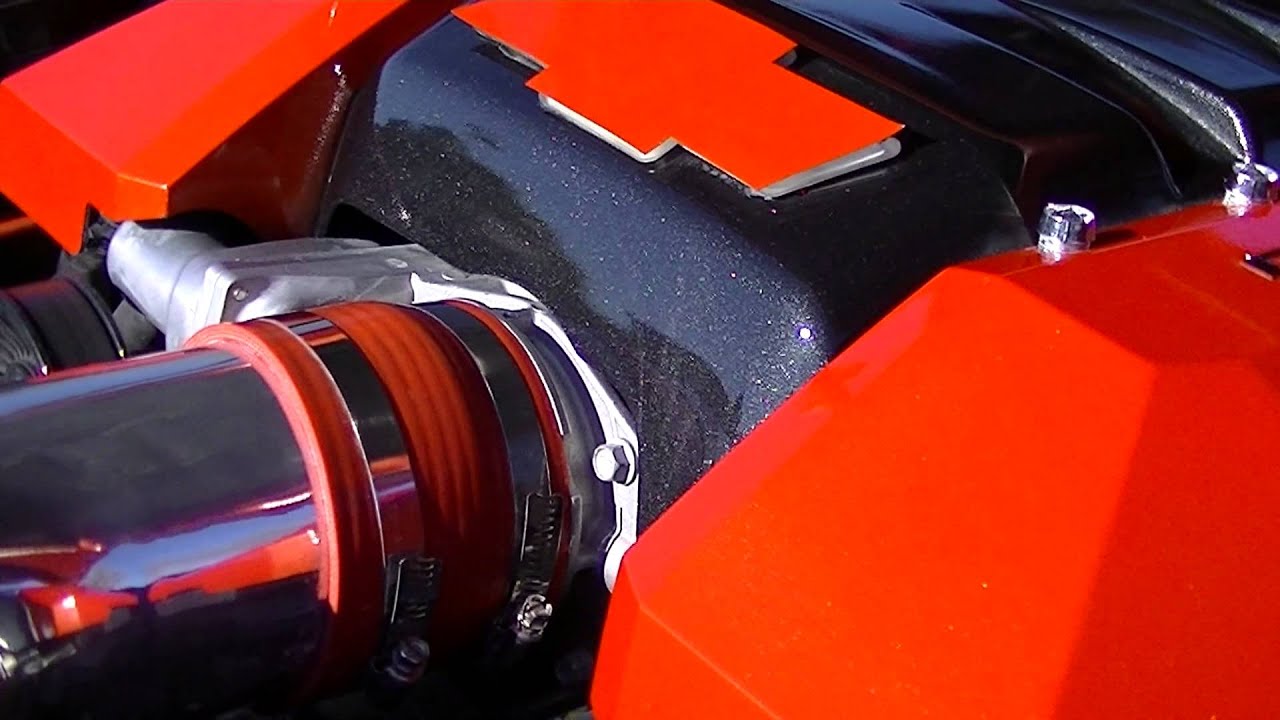 HD Video of my custom designed and painted by me engine cover on my