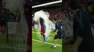 Pique Futbolu Bıraktı