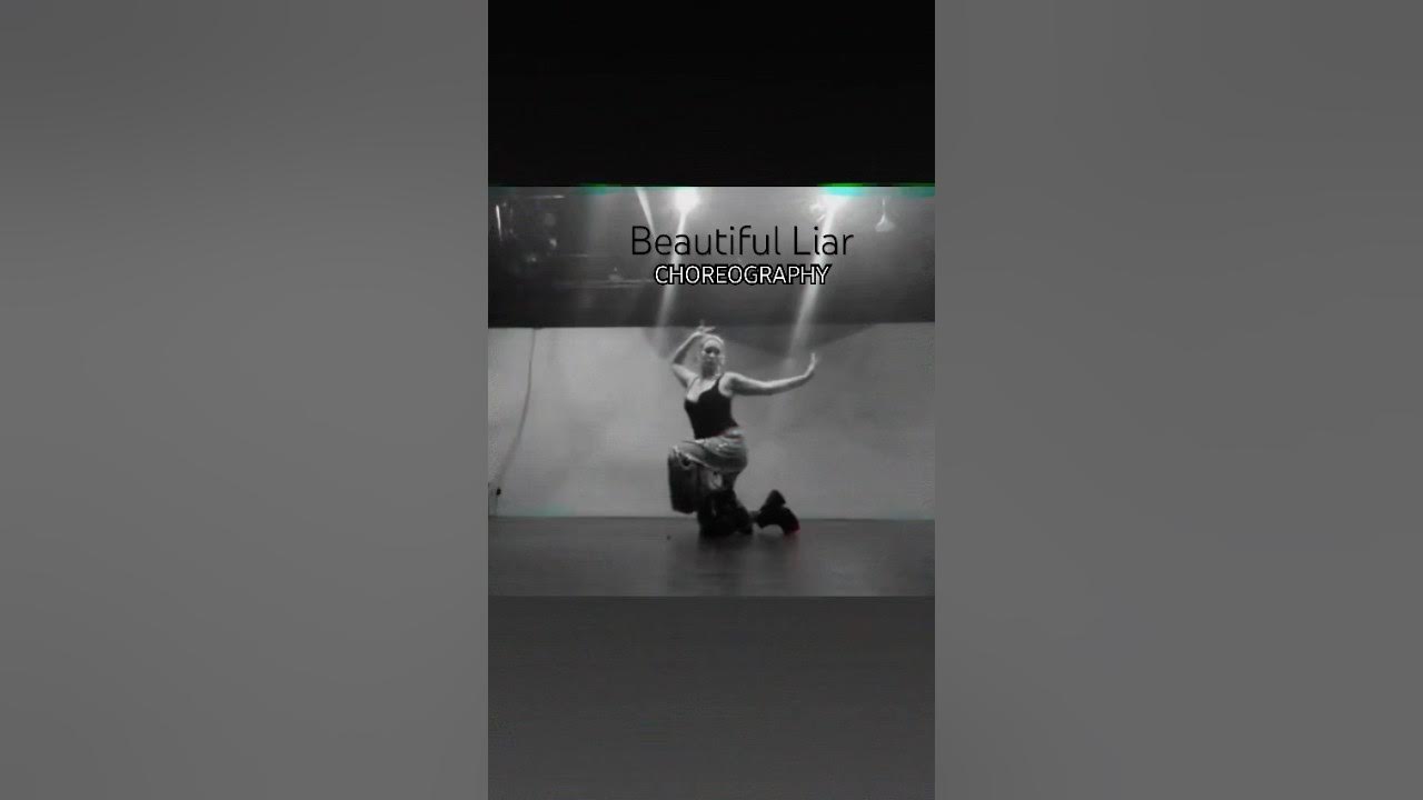 Belly Dance like Shakira & Beyonce #bellydance #floorwork #