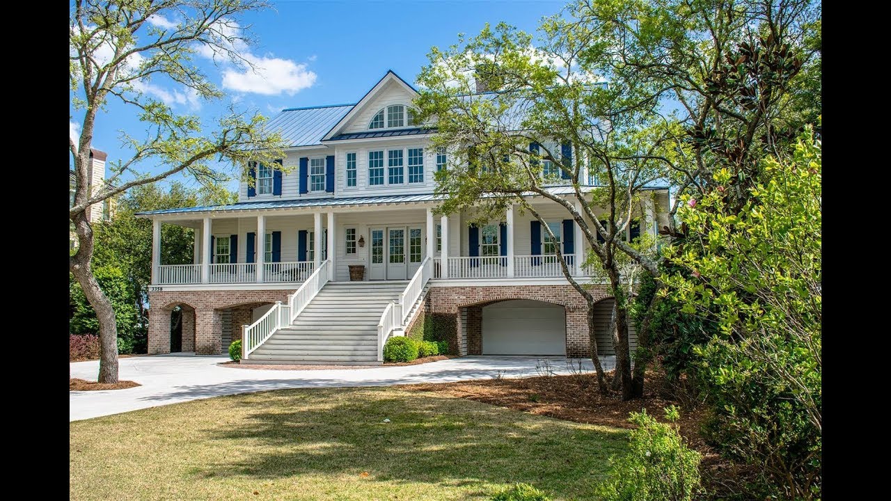 Charming Waterfront Residence in Georgetown, South Carolina | Sotheby's International Realty