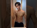【ビフォーアフター】凡人が1年間 本気で筋トレした結果、、、#shorts