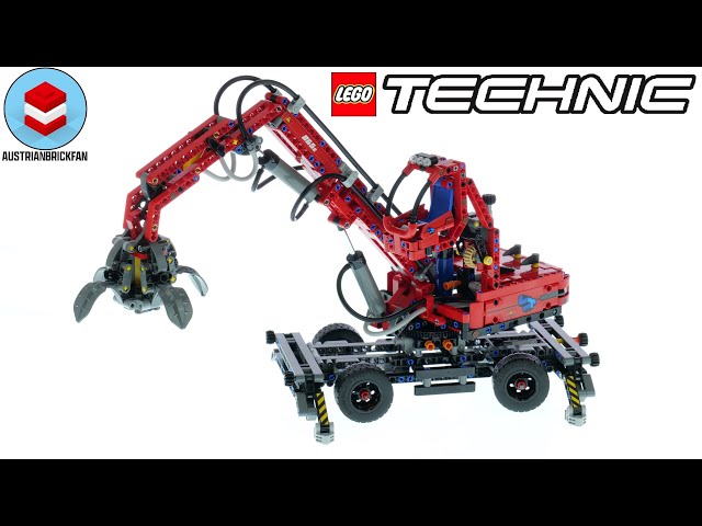 LEGO Technic 42144 Material Handler Speed Build 