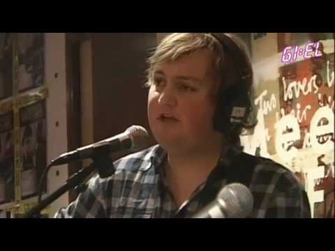 Tim Knol - Sounds Familiar (Live at GIEL - 3FM)