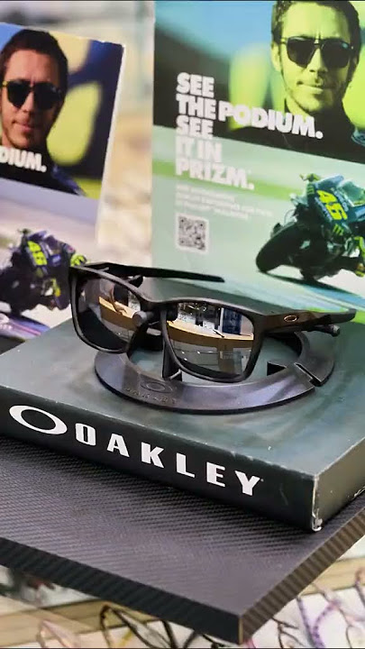 sunglasses oakleky #optikplanet #kacamatakesehatan #oakley