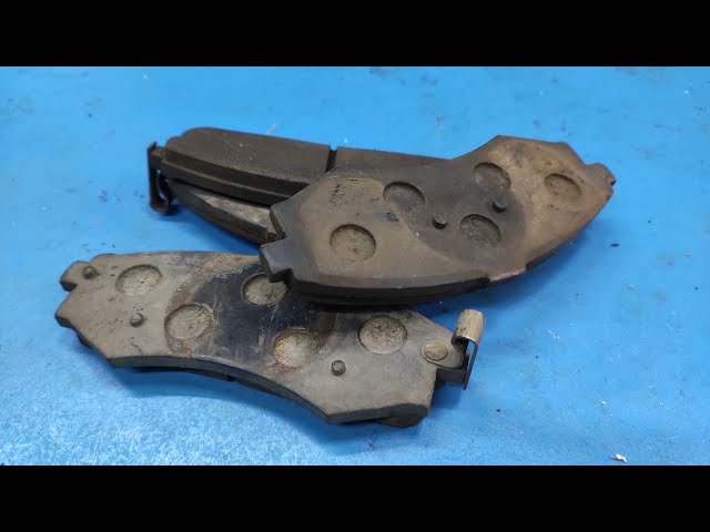 Amazing invention by a first-rate craftsman. Self-made from an old brake pad class=