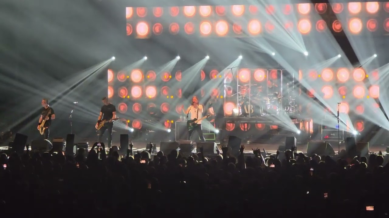 Alter Bridge - Open Your Eyes live from Motorpoint Arena, Nottingham 