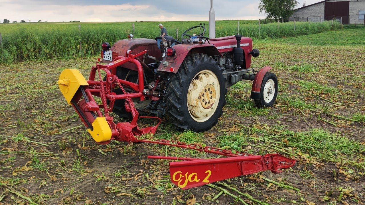 Ursus C-335 oraz kosiarka Osa 2  Z034 z 1973 roku