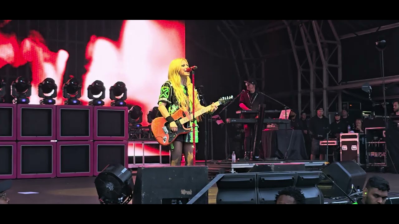 Avril Lavigne - Greatest Hits Tour 2024 Live in Manchester UK -  07 - My Happy Ending