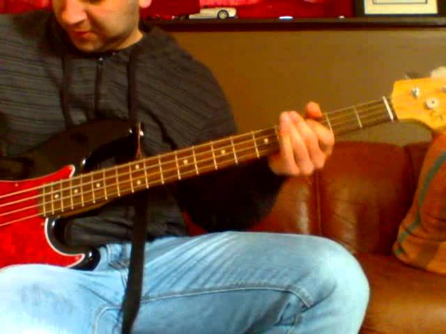 My Chemical Romance - This Is How I Disappear (bass cover)