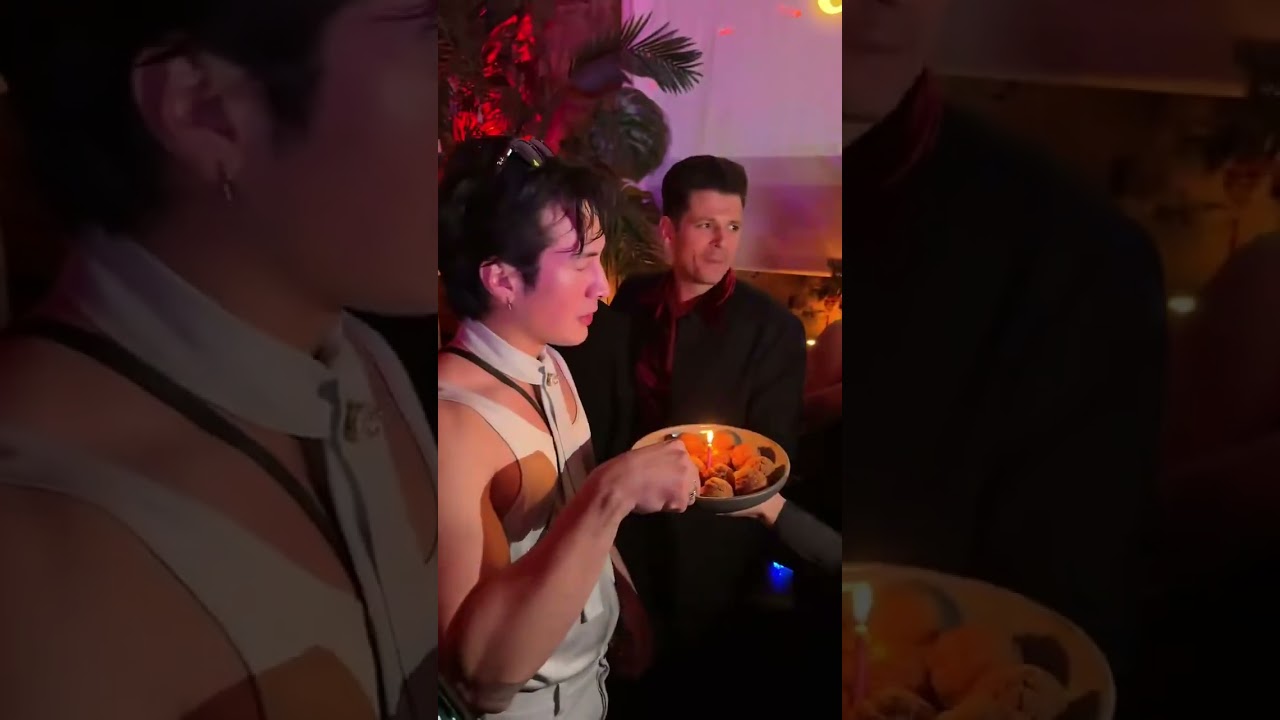 Birthday Boy 🎂 🩵 Cr. @ ultragloss (X) #hudsonwilliams #heatedrivalry #shanehollander #trendingshorts