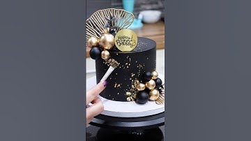 Black and gold beauty 🥰 Use code FROSTLOVE10 for a discount at frostform.com #cake #shortsfeed