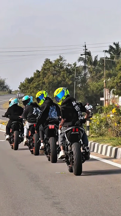 Duke 390 public look #shorts #trending #shortsfeed #ktm #duke390 #viral #biker #youtubeshorts