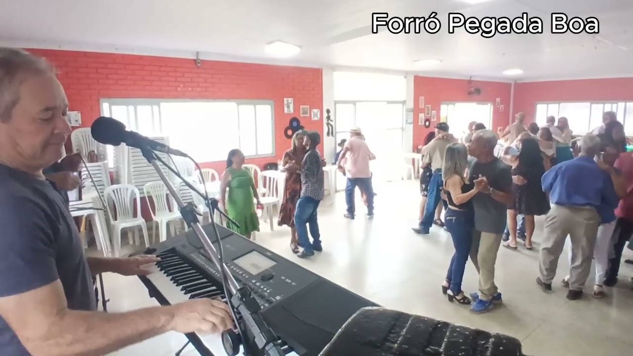 Mocinhas da Cidade/O Dia Vai Logo a Noite Vem/Gabriela - Forró Pegada Boa Ao Vivo