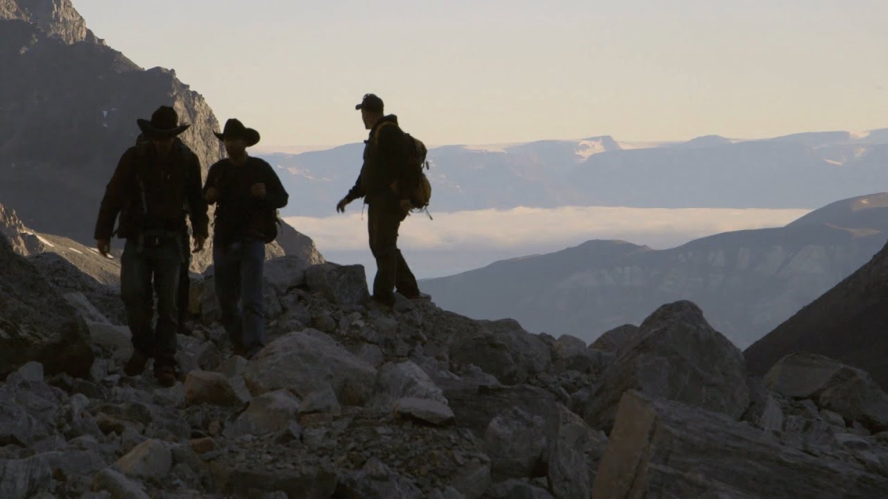 De L Or Sous La Glace 3 Un Canyon Plein De Tresors Youtube