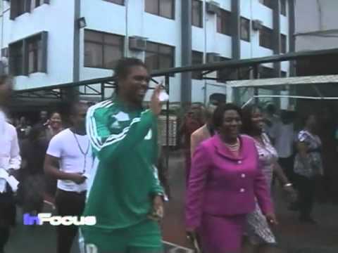 VOA's Sonny Young, of Sonny Side of Sports, profiles Nigerian football star Kanu Nwankwo.