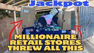 DUMPSTER DIVING - MULTI- MILIONAIR RETAIL STORES KEEP THROWING ALL THIS IN THEIR TRASH. HUGE HAUL