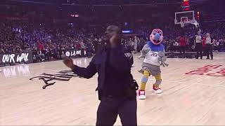 *Hilarious* dancing cop at Clippers game
