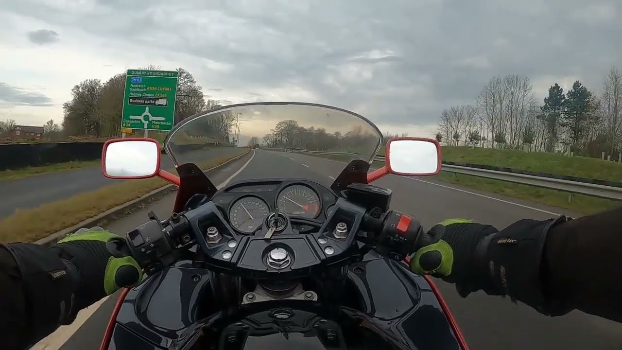 1999 Kawasaki ZZR600 Walkaround & Test Ride