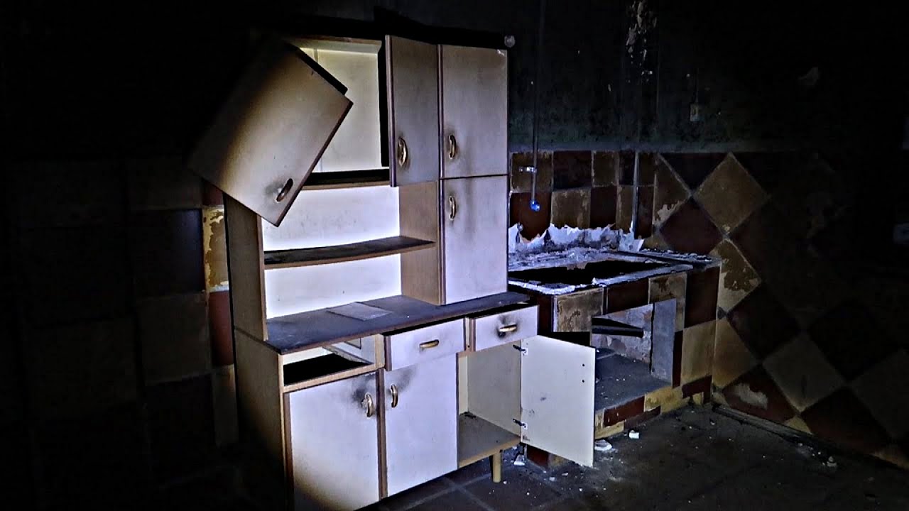 FANTASMA ASSUSTADOR PROVOU SUA EXISTÊNCIA DENTRO DO LOCAL!