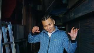 ELGIN - ” North Side Boy 