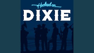 Medley: Five Foor Two / Margie / Chinatown My Chinatown / Out Your Arms Around Me Honey / How...