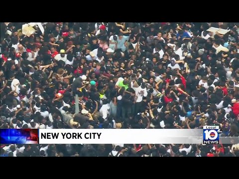 Kai Cenat to face charges over giveaway mayhem in New York City, chief says