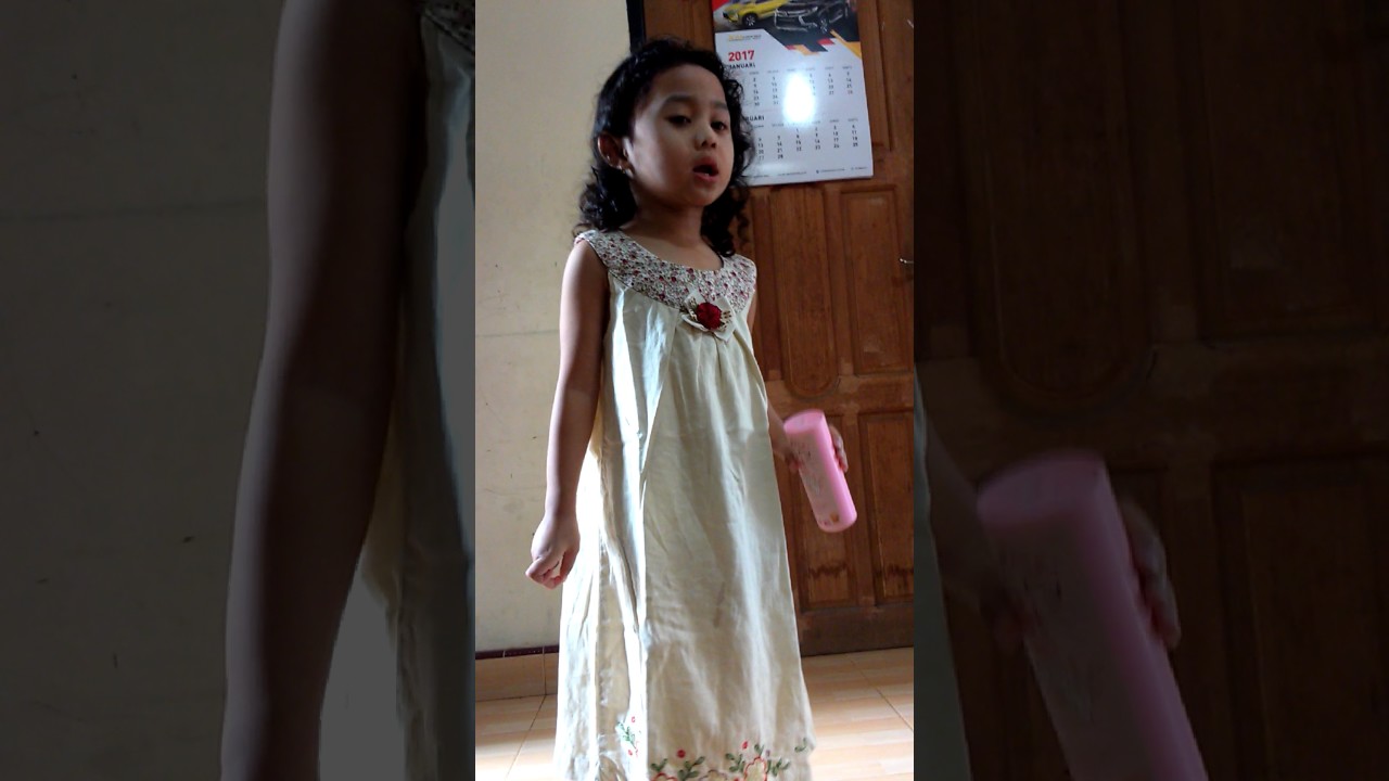 Faras nyanyi dangdut - YouTube