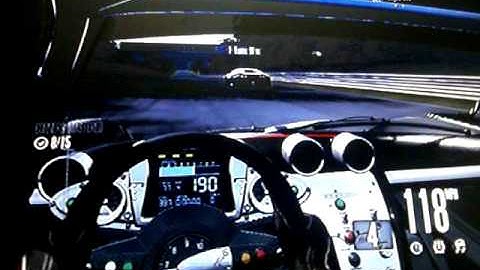 Need for Speed Shift- Pagani Zonda R vs Bugatti Veyron