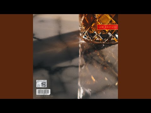 YouTube에서 Whiskey on the rocks 보기