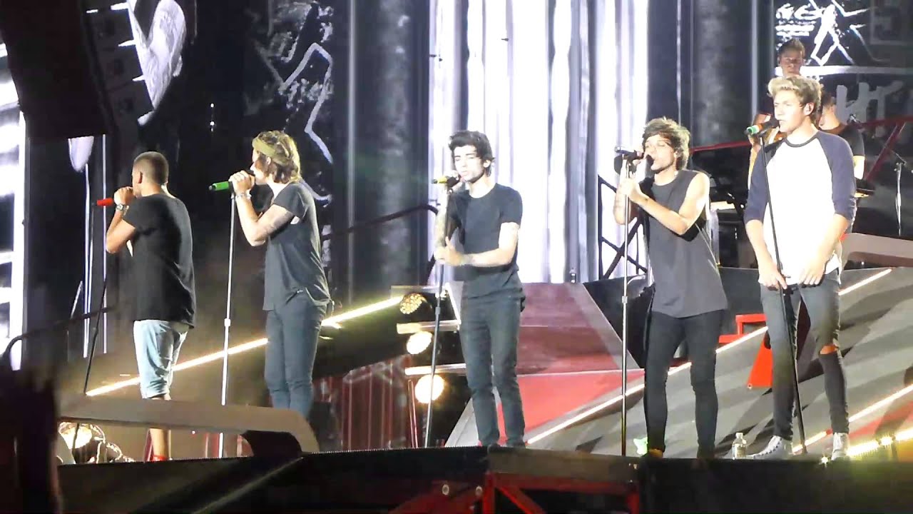 Through the Dark One Direction (MetLife) August 5, 2014