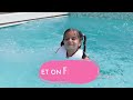 Vidéo: Maillot de bain flottant combinaison garçon Plouf Willie ou Megalodon
