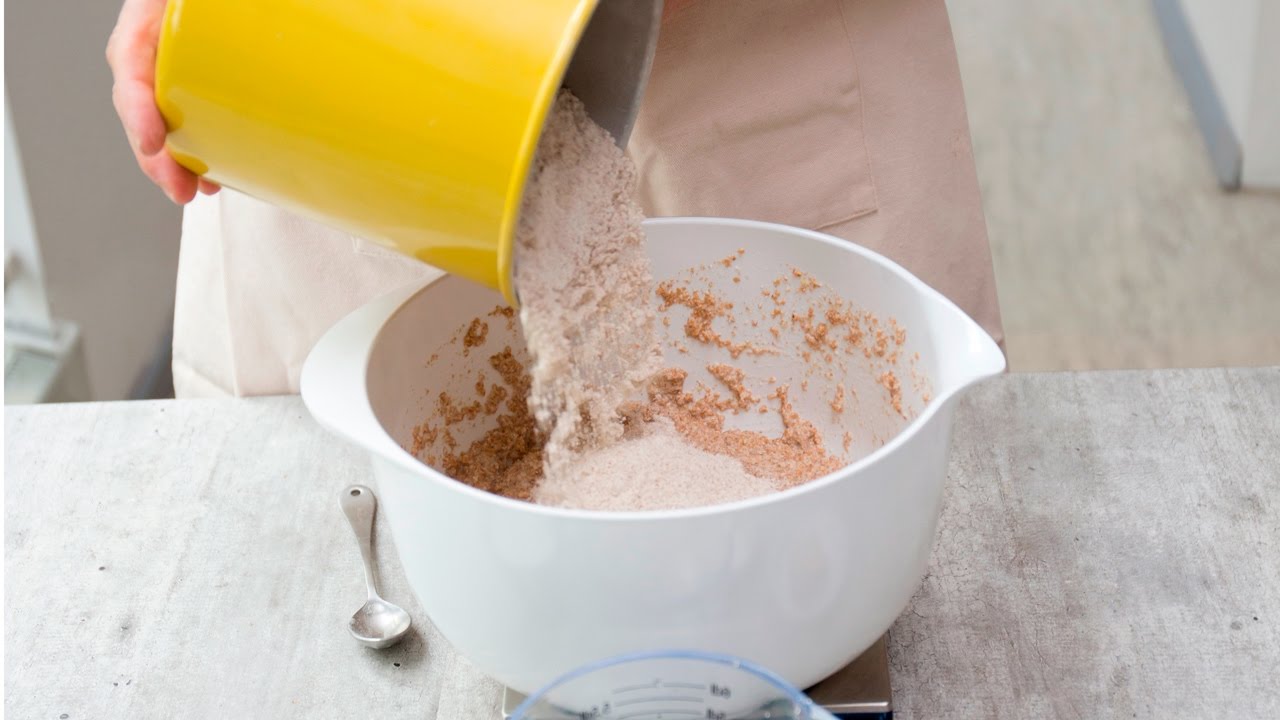 Slik baker du et godt, grovt brød