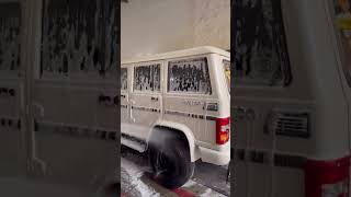 OFF-ROADER MAHINDRA Bolero washing