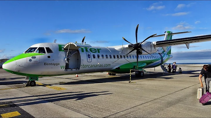 ISLAND HOPPING ON BINTER! | GRAN CANARIA -  FUERTEVENTURA | ATR-72