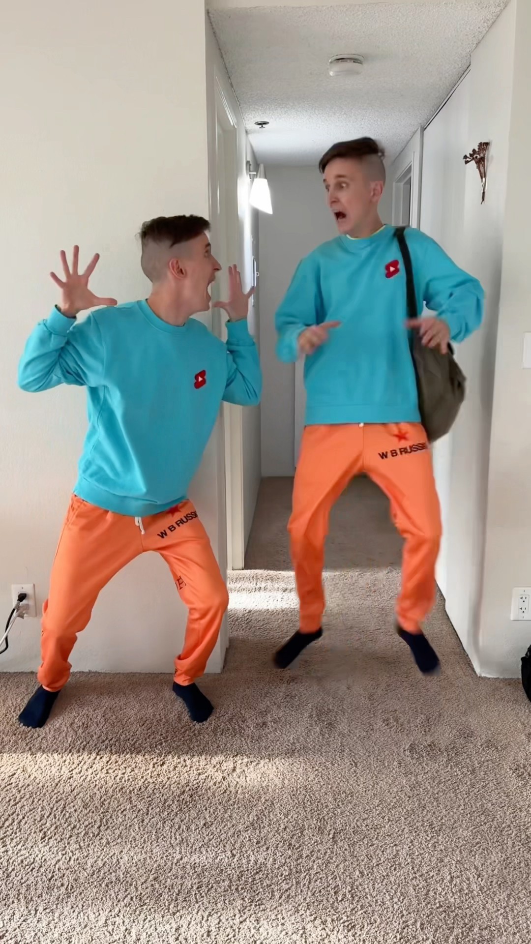 Epic PRANK ? Laugh = Lose ?