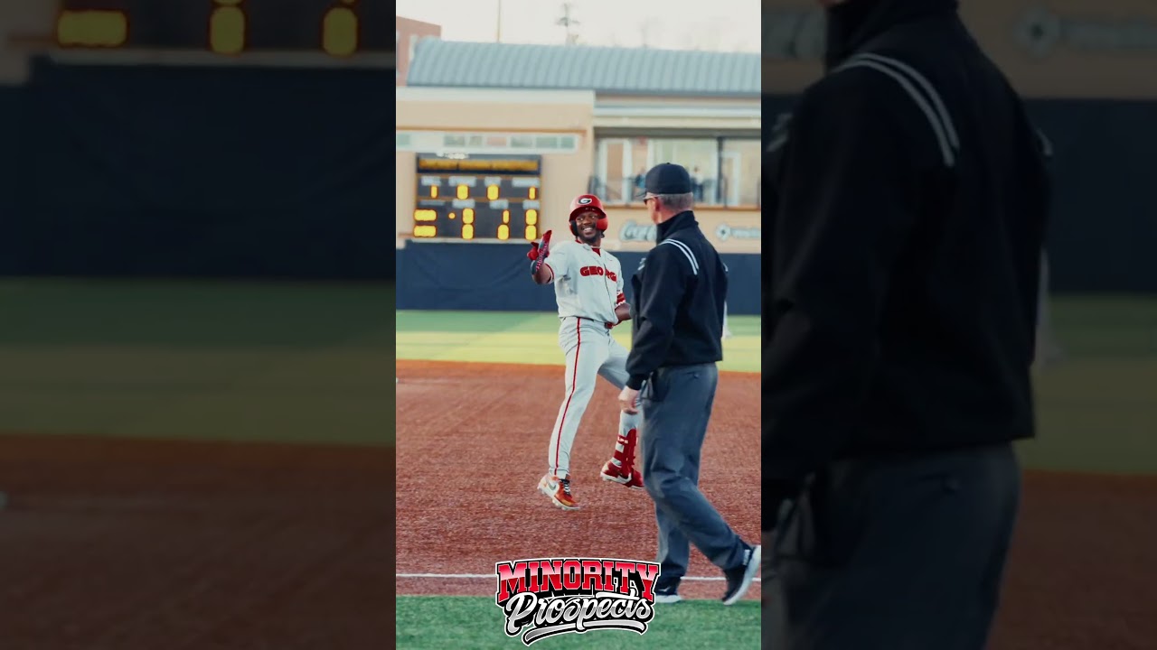 🔥 27-game hit streak! HR in 1st AB. MBP All-American UGA Tre Phelps hottest in college baseball!