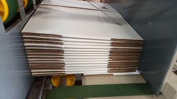 SEMI AUTO FLAP GLUING MACHINE