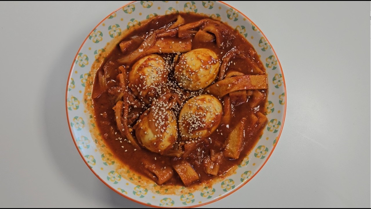 맛있는 계란볶이 | 다이어트, 떡볶이 둘다 포기할 수 없다면!! | 떡 대신, 500원 내고 먹던 계란으로 만드는 맛보장 영양보장 계란볶이