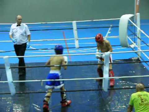 Gabriel Escobar vs Diego Toledo Elite Sport kick boxing 2 de 3.avi