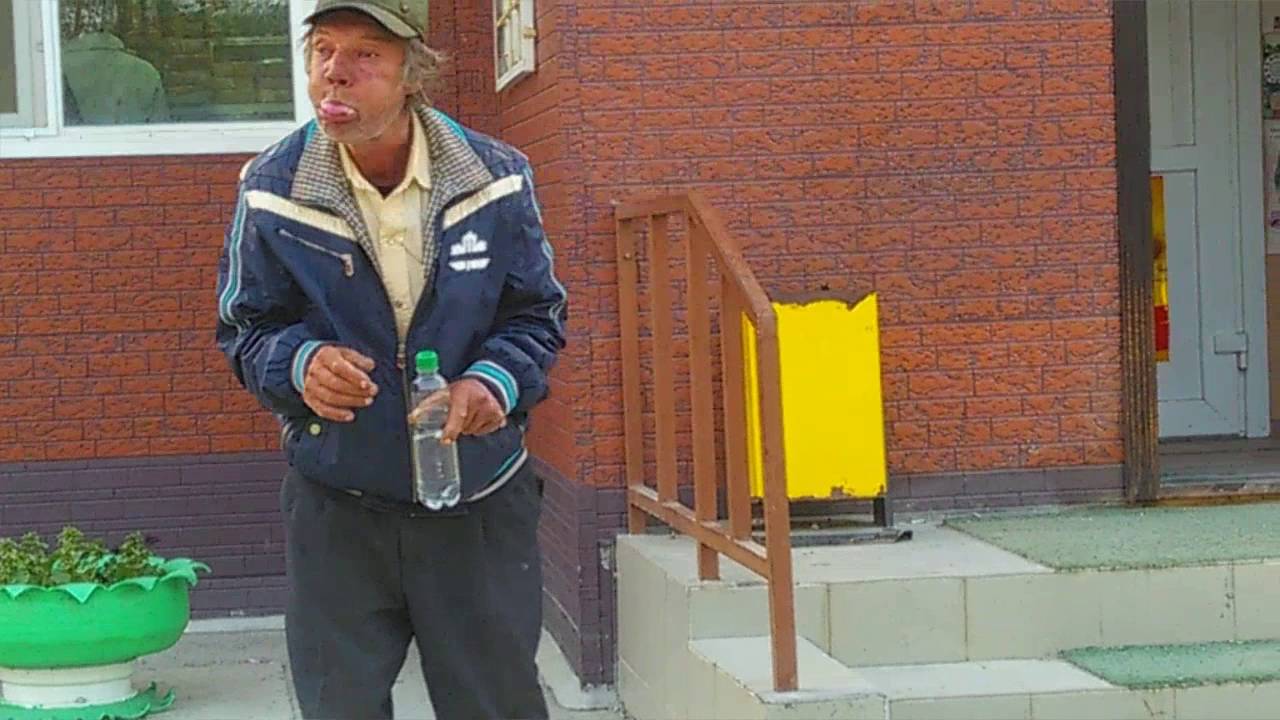 Серега на машине