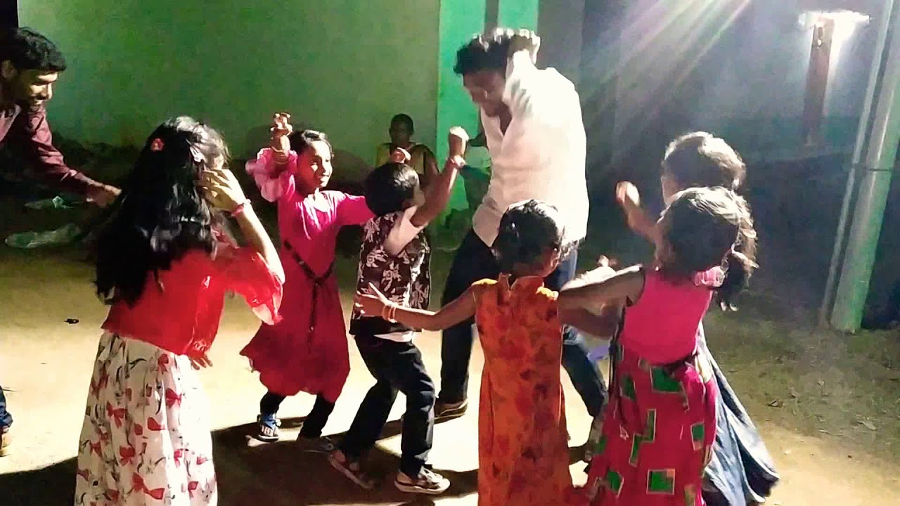 Kids dance performance on dagad sai anna song