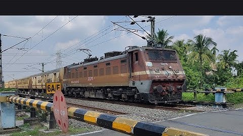 Furious Speedy Malda Intercity Express & Katwa-Howrah Galloping ICF Trian Skip Railgate 
