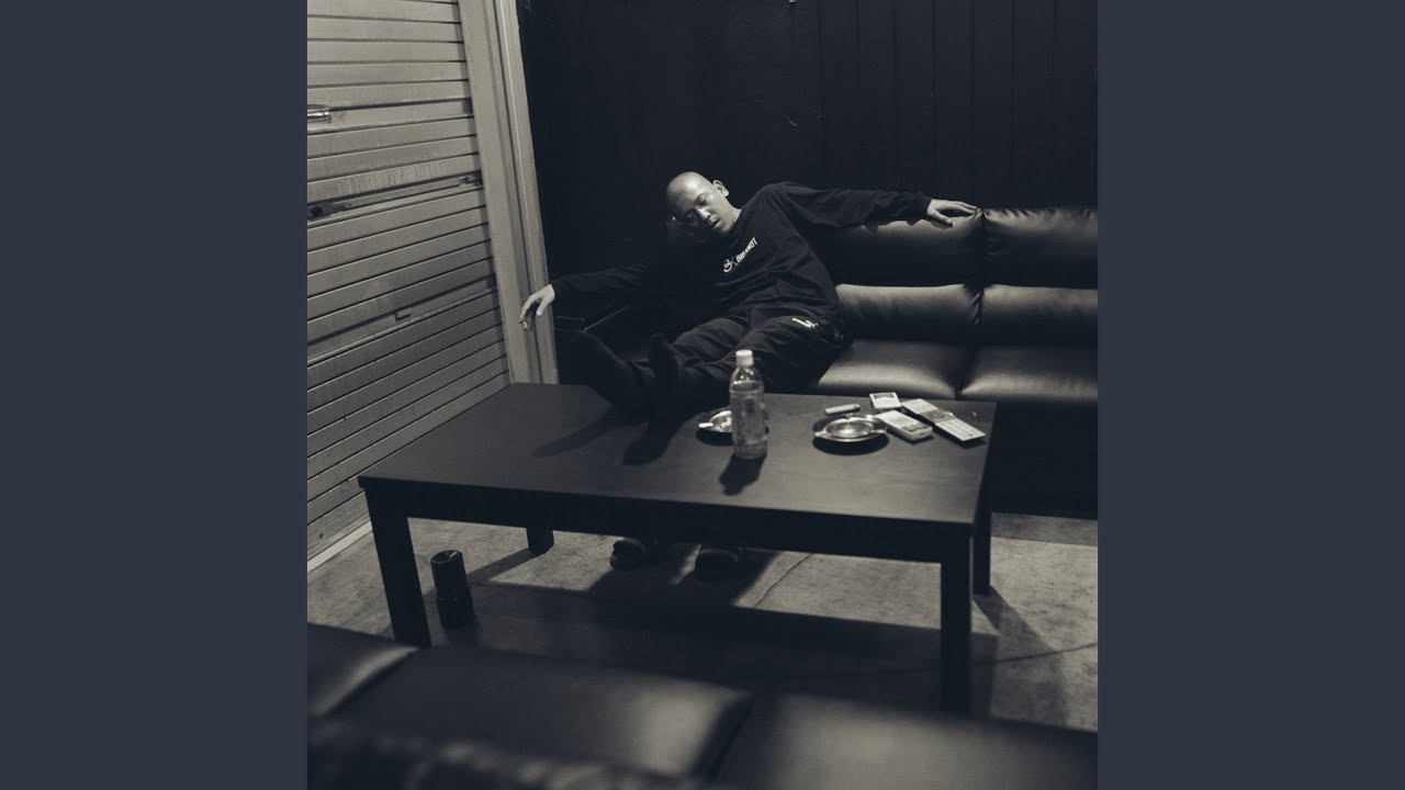 Смотреть «酒でOD» на YouTube Смотреть «酒でOD» на YouTube