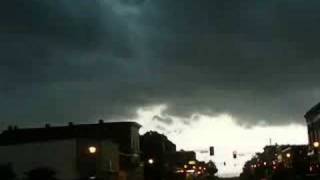 Thunderstorm Interrupts Farmers Market