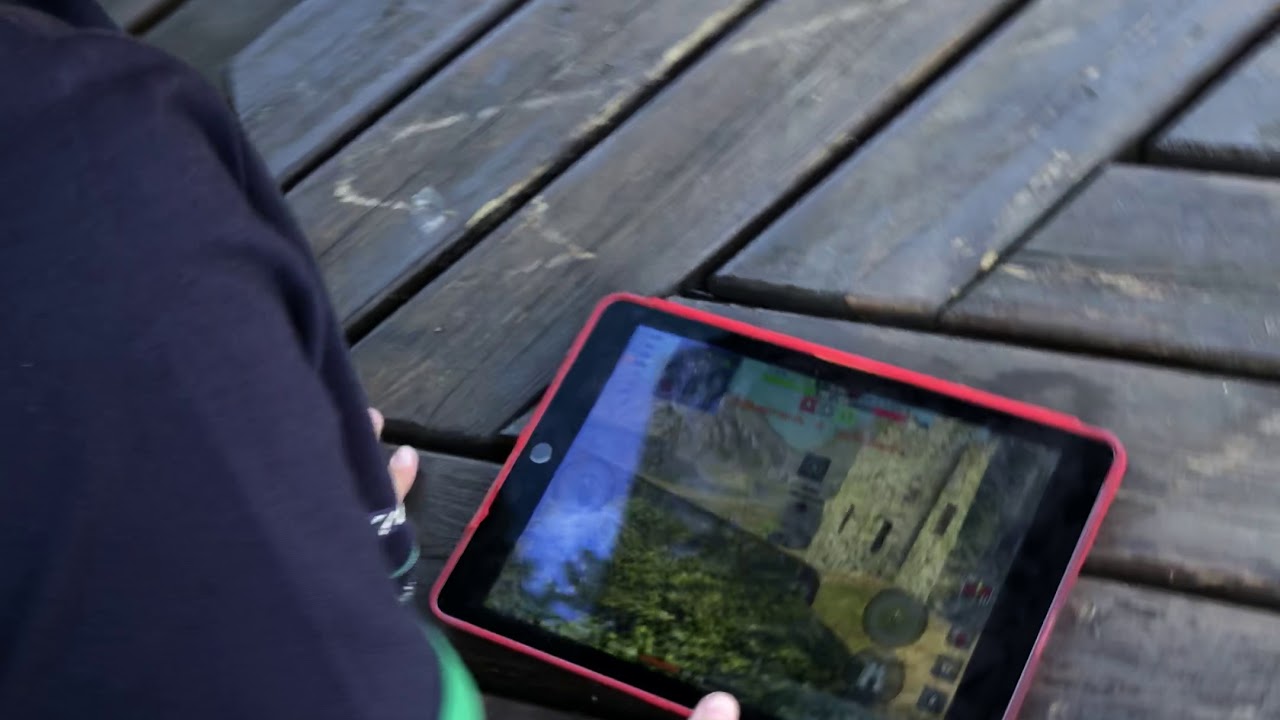 The Joyful side of Blitz CrazyTactics Jnr gets an ACE as I record.