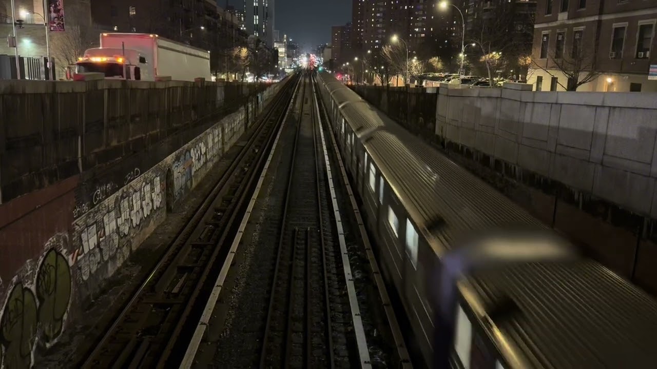 IRT Broadway- Seventh Avenue Line: R62A 1 trains at the 122th street Portal