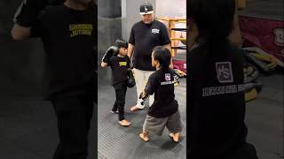 Murash Bogel Kena Tinju Hasan Gentho